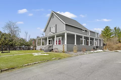 128 Gale St, Canaan, VT 05903