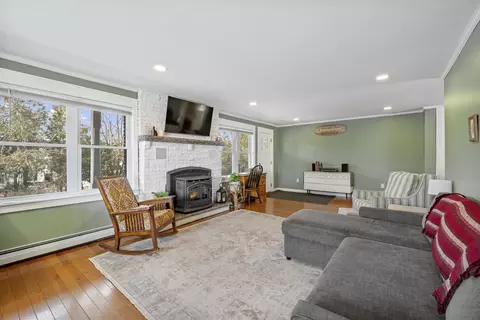 Living - 128 Gale St, Canaan, VT 05903 photo 3 of 4