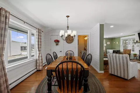 Dining - 128 Gale St, Canaan, VT 05903 photo 1 of 2
