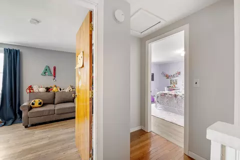 Entry Way - 128 Gale St, Canaan, VT 05903 photo 6 of 9