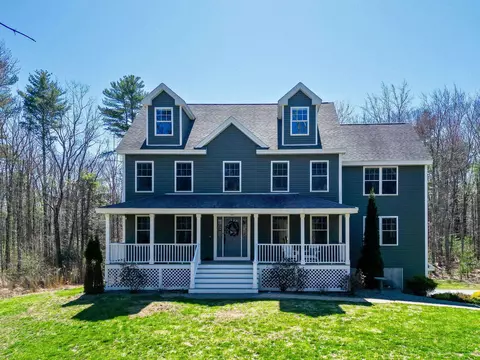 55 Mill Rd, North Hampton, NH 03862