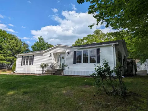 17 Justins Ct, Laconia, NH 03246