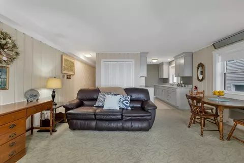 Living - 421 Ocean Blvd #N1, Hampton, NH 03842 photo 3 of 6