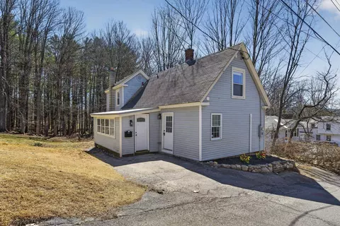 135 George St, Keene, NH 03431