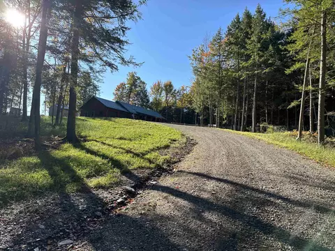 2243 W Lake Rd, Wells, VT 05774