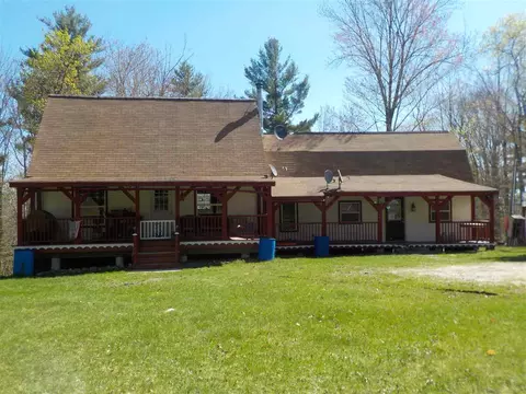 130 Kinsman Rd, Grafton, NH 03240