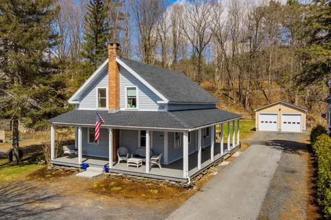 30 Vermont Route 12, Hartland, VT 05048