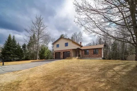 84 Bemis St, Berlin, NH 03570
