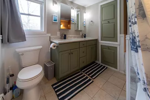 Bath - 84 Bemis St, Berlin, NH 03570 photo 3 of 6