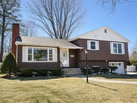 112 Abnaki Ave, Essex Junction, VT 05452