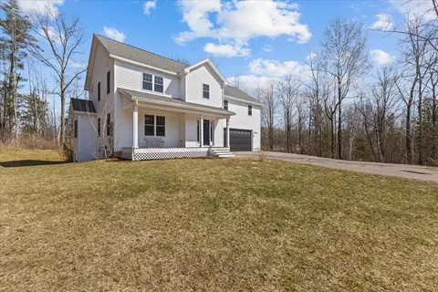 53 Seward Rd, Colchester, VT 05446