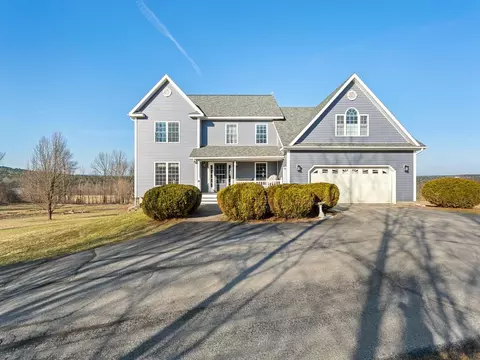 2 Sleepy Hollow Rd, Essex Junction, VT 05452