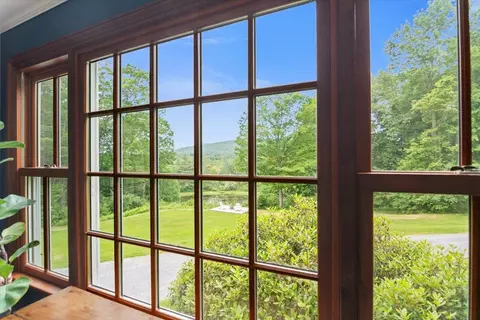 636 Dexter Rd, Shaftsbury, VT 05262
