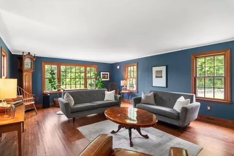 636 Dexter Rd, Shaftsbury, VT 05262