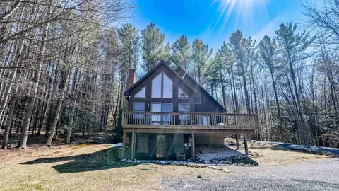 48 Holly Ln, Ludlow, VT 05149