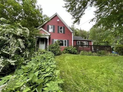 146 S Main St, Colebrook, NH 03576