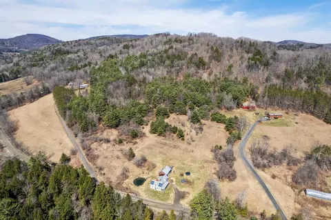 View/Area - 88 Spring Rd, Tunbridge, VT 05077 photo 2 of 2