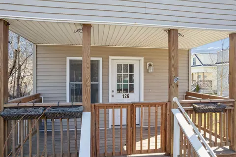 126 Ohear Ct, Waterbury, VT 05676
