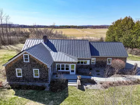 182 Morningside Dr, Middlebury, VT 05753