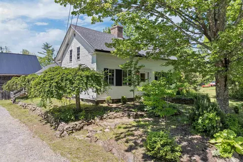 118 Upper Bay Rd, Sanbornton, NH 03269
