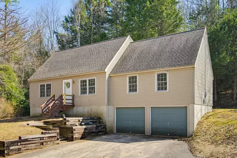 229 Valley Rd, New Durham, NH 03855