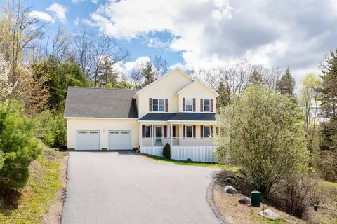 10 Skywatch Rd, Center Harbor, NH 03226
