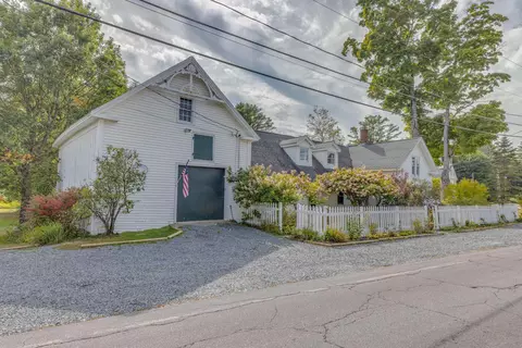 34 N Shore Rd, Hebron, NH 03241