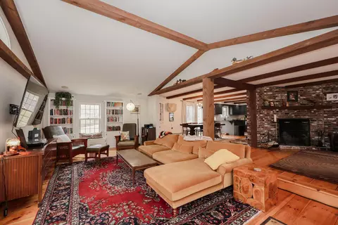 406 4th Range Rd, Pembroke, NH 03275