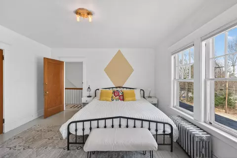 Bedroom - 92 Pinewood Ave, Bethlehem, NH 03574 photo 5 of 14