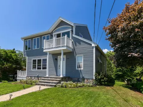 Exterior - 789 Ocean Blvd, Rye, NH 03870 photo 5 of 5