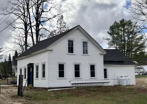 40 Library Rd, Grafton, NH 03240