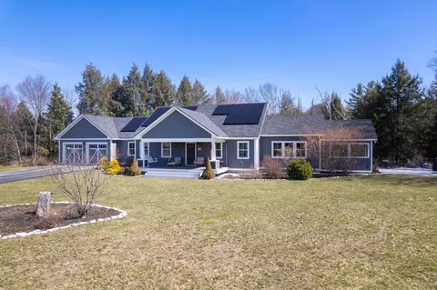 221 Deer Field Acres, Pittsford, VT 05763