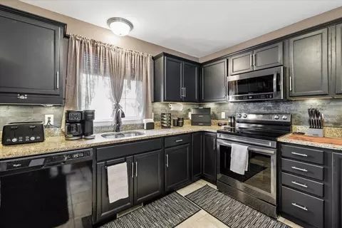 Kitchen - 18 Crawford Ln, Hooksett, NH 03106 photo 3 of 3