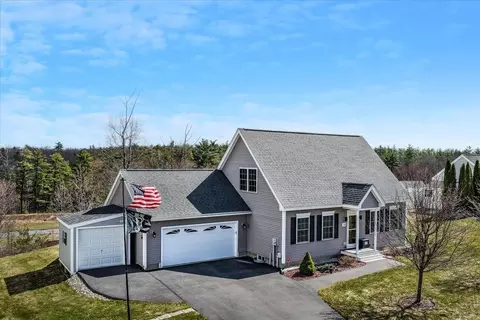 View/Area - 18 Crawford Ln, Hooksett, NH 03106 photo 1 of 3