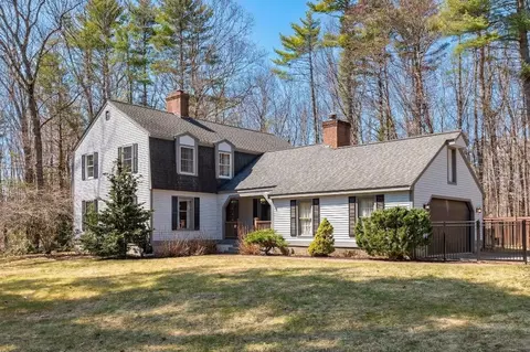 22 Colonial Way, Exeter, NH 03833