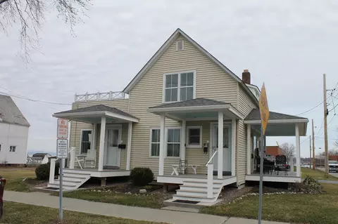 56 Wright Ave, Burlington, VT 05401