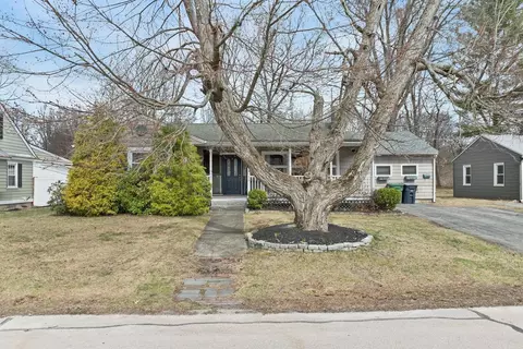 53 Atherton Ave, Nashua, NH 03064