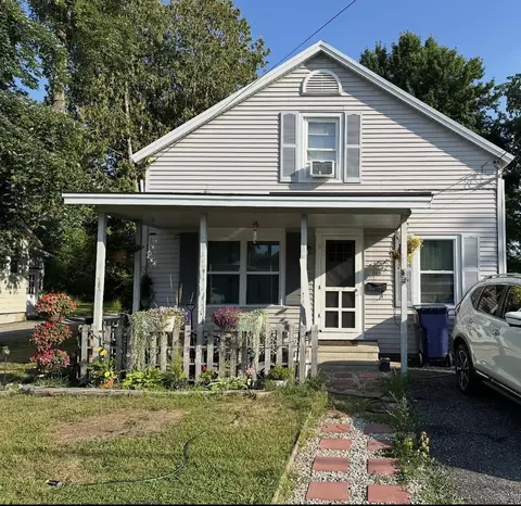 113 Plain St, Rutland, VT 05701