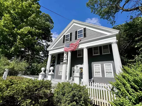 9 Templeton Tpke, Fitzwilliam, NH 03447
