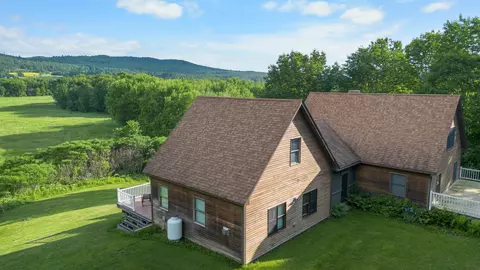 291 Sweet Rd, Cambridge, VT 05444
