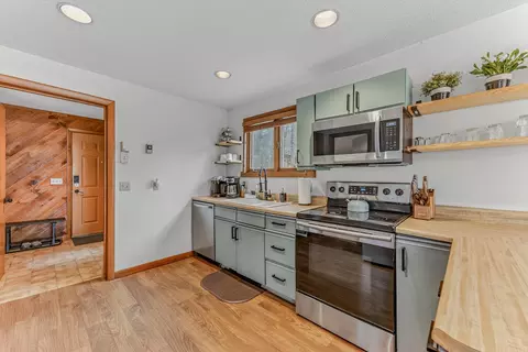 Kitchen - 62 Isaax Fox Dr, Campton, NH 03223 photo 3 of 5