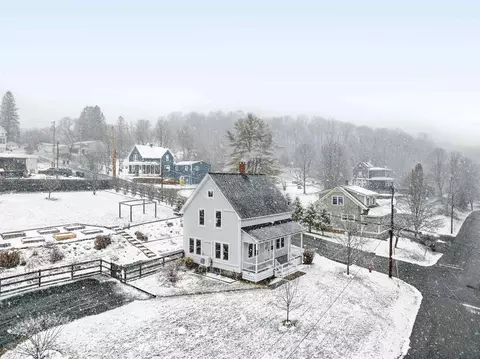 66 Elmwood Ave, Barre, VT 05641