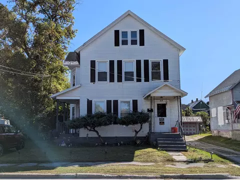 90 River St, Rutland, VT 05701