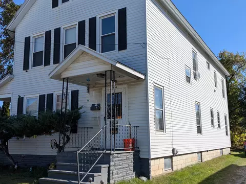 90 River St, Rutland, VT 05701