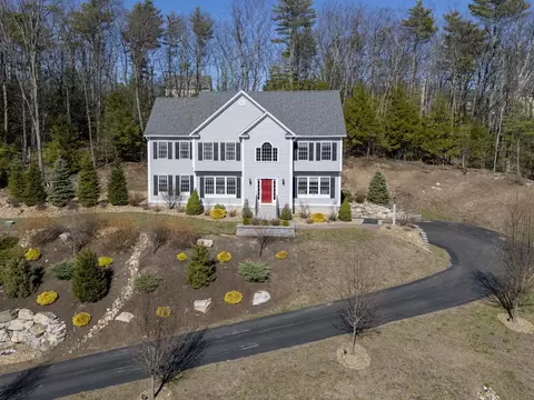 59 Northland Rd, Windham, NH 03087