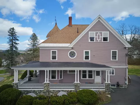 3 Fisher Pl, Claremont, NH 03743