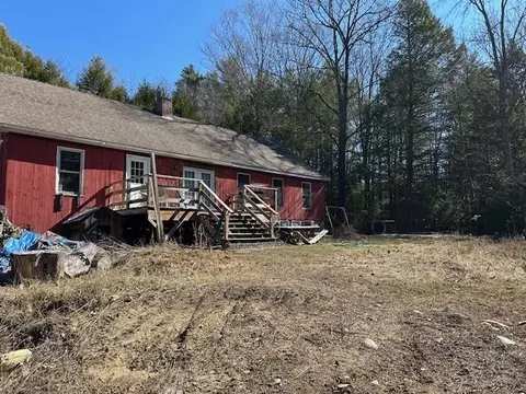 100 Francestown Tpke, Mont Vernon, NH 03057