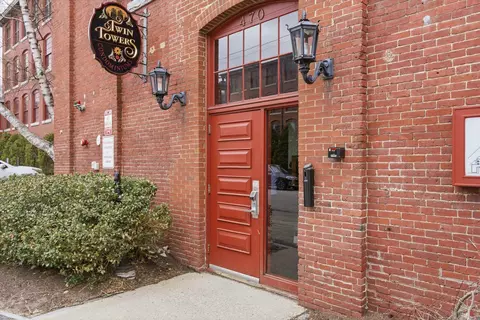 470 Silver St #222, Manchester, NH 03103