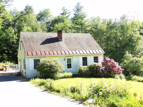 76 Coral Ave, Charlestown, NH 03603