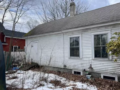 Exterior - 180 Front St, Exeter, NH 03833 photo 5 of 6
